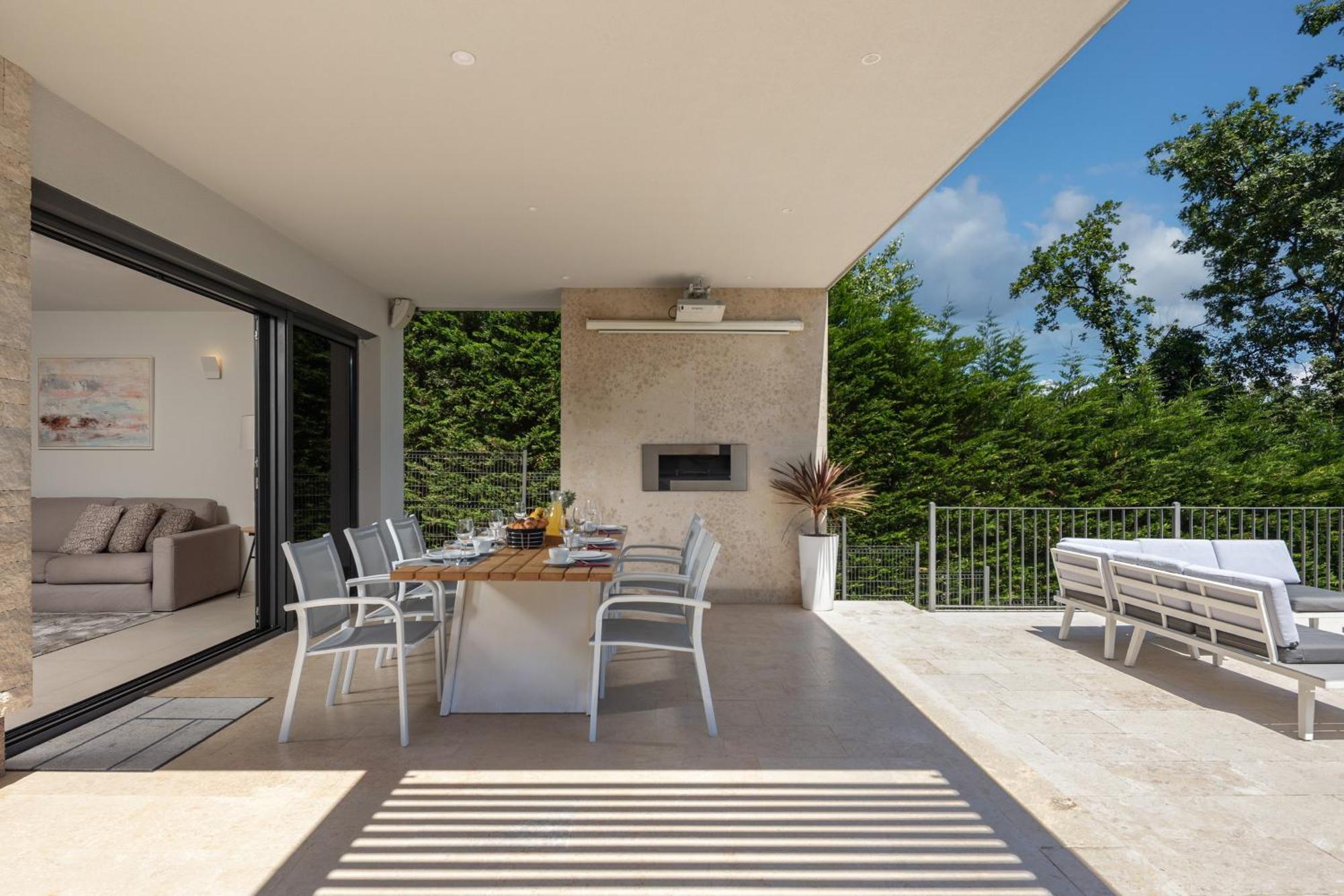 Villa Altavista - Seaview & Relax With Heated Pool & Minigolf Опатия Екстериор снимка