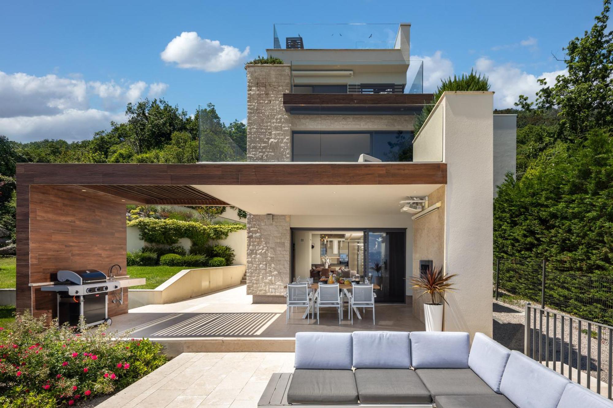 Villa Altavista - Seaview & Relax With Heated Pool & Minigolf Опатия Екстериор снимка